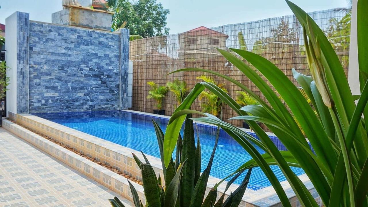 333 Hostel Siem Reap Esterno foto